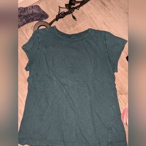 dark bluish green tshirt